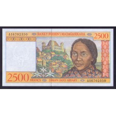  Мадагаскар 2500 франков 1998г.